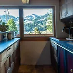 Modernes Mit Sauna, Whirlpool Und Bergblick Alpehytte