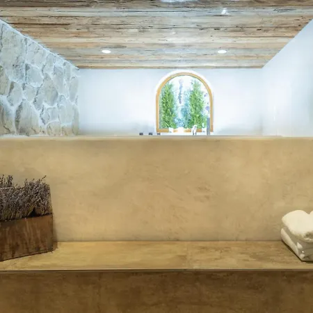 Chalet Traditionelles Familienchalet Mit Sauna, Whirlpool Und Bergblick *
