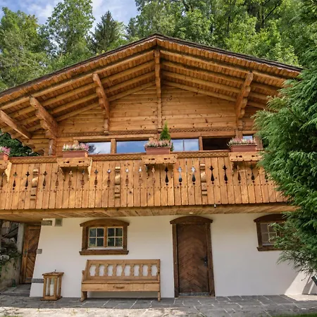 Traditionelles Familienchalet Mit Sauna, Whirlpool Und Bergblick Chalet