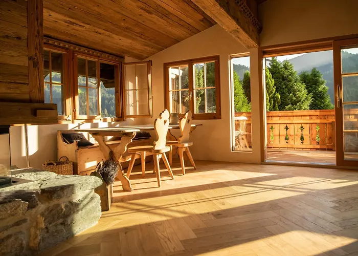 Modernes Mit Sauna, Whirlpool Und Bergblick *